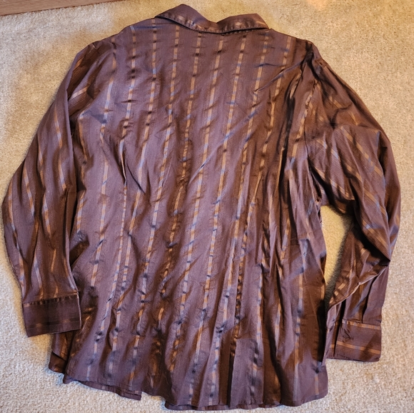 Women's button down blouse - Picture 4 of 4